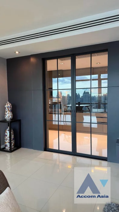 6  3 br Condominium for rent and sale in Ploenchit ,Bangkok BTS Ploenchit at Athenee Residence AA46665