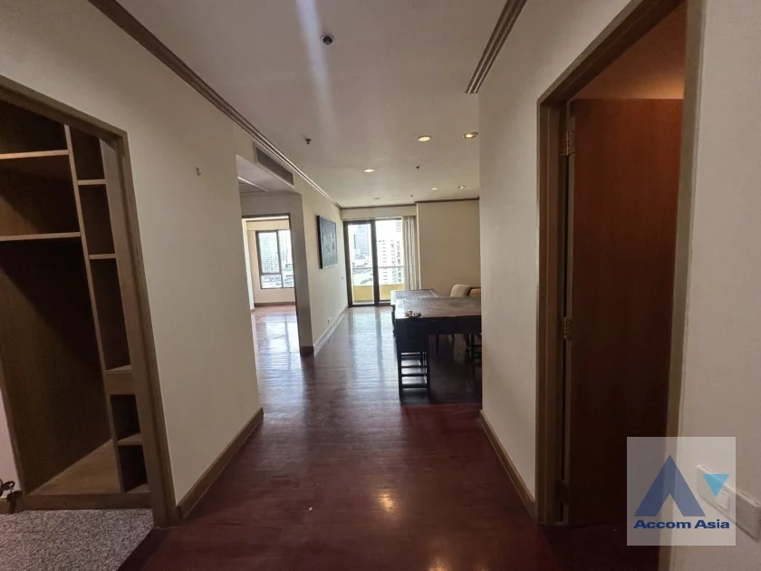7  1 br Condominium for rent and sale in Charoen Nakhon ,Bangkok BTS Krung Thon Buri at Baan Chao Praya AA46666