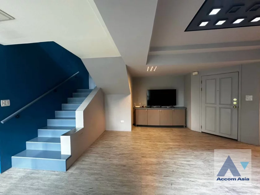  1  2 br Condominium For Rent in Sukhumvit ,Bangkok BTS Thong Lo at Prestige 49 AA46674
