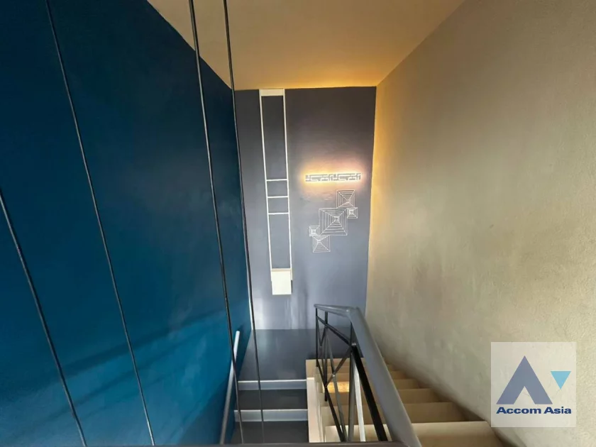 unit 2 Bedrooms  Condominium For Rent in Sukhumvit, Bangkok  near BTS Thong Lo (AA46674)
