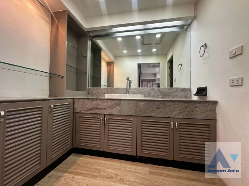 14  2 br Condominium For Rent in Sukhumvit ,Bangkok BTS Thong Lo at Prestige 49 AA46674