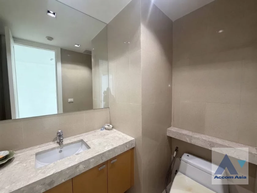 11  3 br Condominium For Rent in Ploenchit ,Bangkok BTS Ploenchit at Athenee Residence AA46680