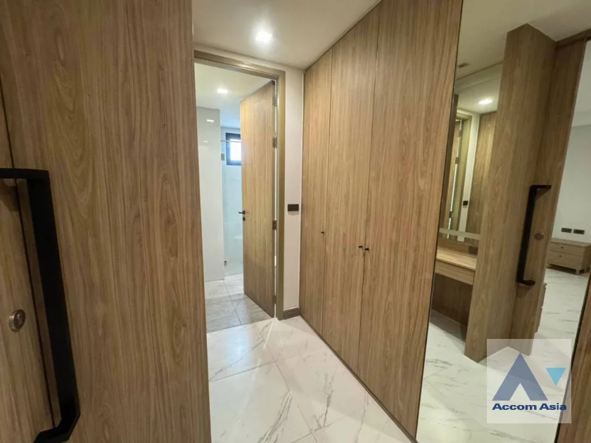 14  2 br Apartment for rent and sale in Sukhumvit ,Bangkok BTS Nana - MRT Sukhumvit at Private Environment Space AA46685