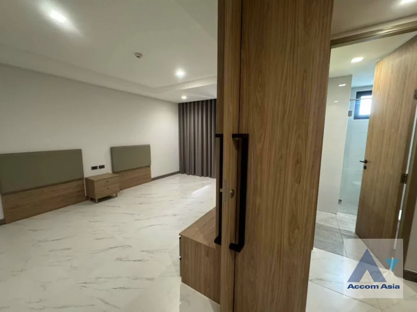 13  2 br Apartment for rent and sale in Sukhumvit ,Bangkok BTS Nana - MRT Sukhumvit at Private Environment Space AA46685