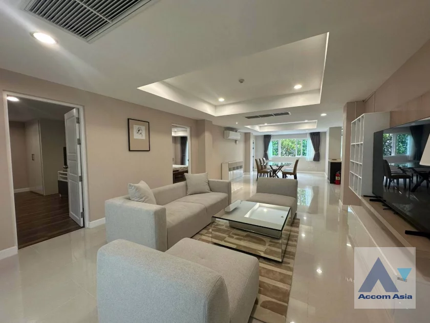 unit 2 Bedrooms  Condominium For Rent & Sale in Ploenchit, Bangkok  near BTS Chitlom (AA46687)