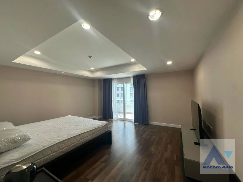 12  2 br Condominium for rent and sale in Ploenchit ,Bangkok BTS Chitlom at Tonson Court AA46688