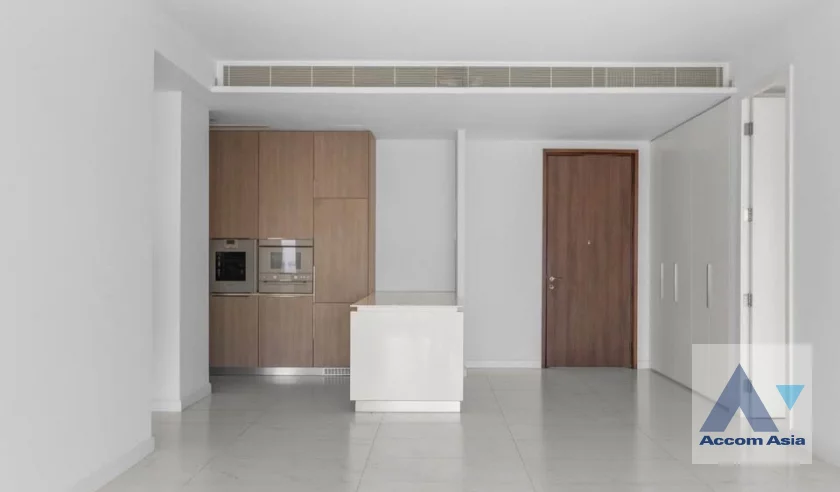 Condominium For Rent & Sale in Ratchadamri, Bangkok Code AA46690