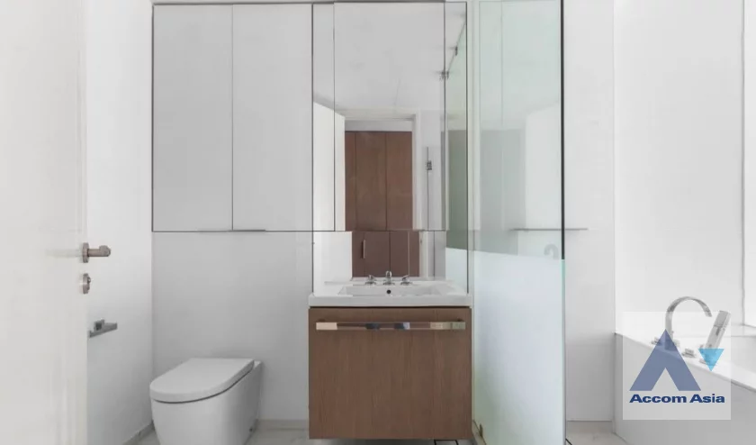 12  2 br Condominium for rent and sale in Ploenchit ,Bangkok MRT Silom - BTS Ratchadamri at 185 Rajadamri AA46690