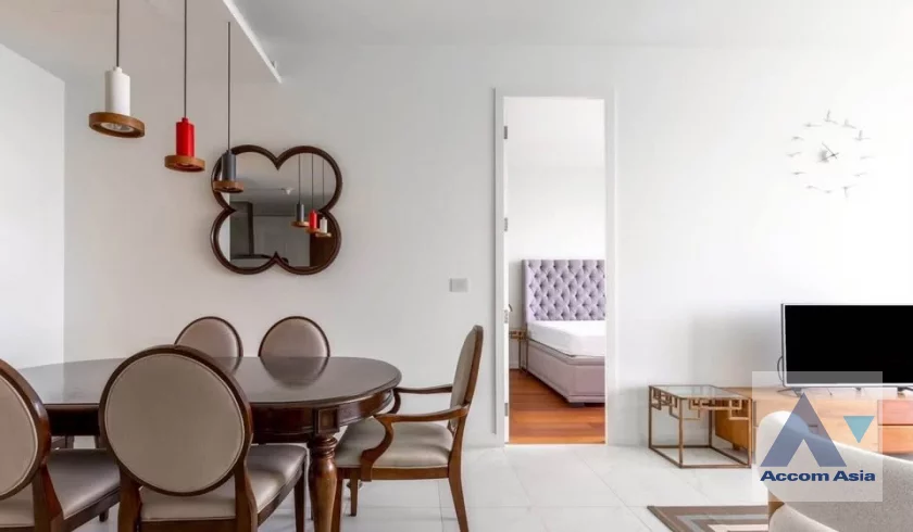 5  2 br Condominium For Rent in Ploenchit ,Bangkok MRT Silom - BTS Ratchadamri at 185 Rajadamri AA46693