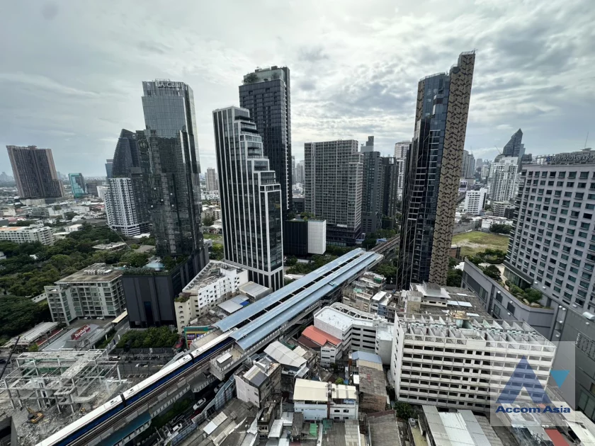 9  Condominium For Rent in Sukhumvit ,Bangkok BTS Thong Lo at The Strand Thonglor AA46700
