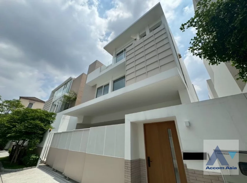 19  4 br House for rent and sale in Lat Phrao ,Bangkok  at NOBLE TERRA RAMA 9 – EKAMAI AA46702
