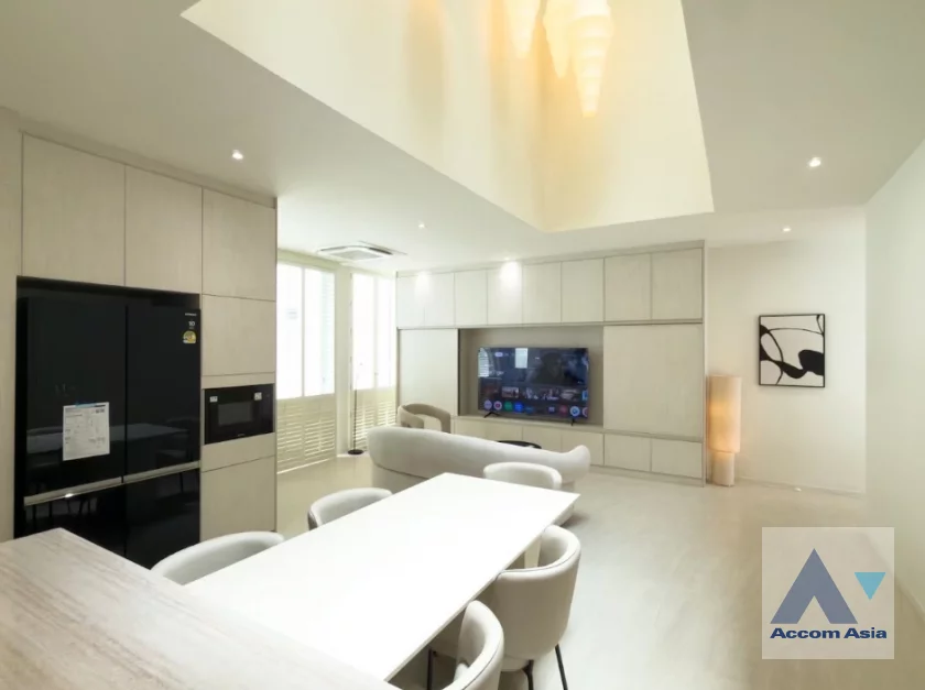  1  4 br House for rent and sale in Lat Phrao ,Bangkok  at NOBLE TERRA RAMA 9 – EKAMAI AA46702