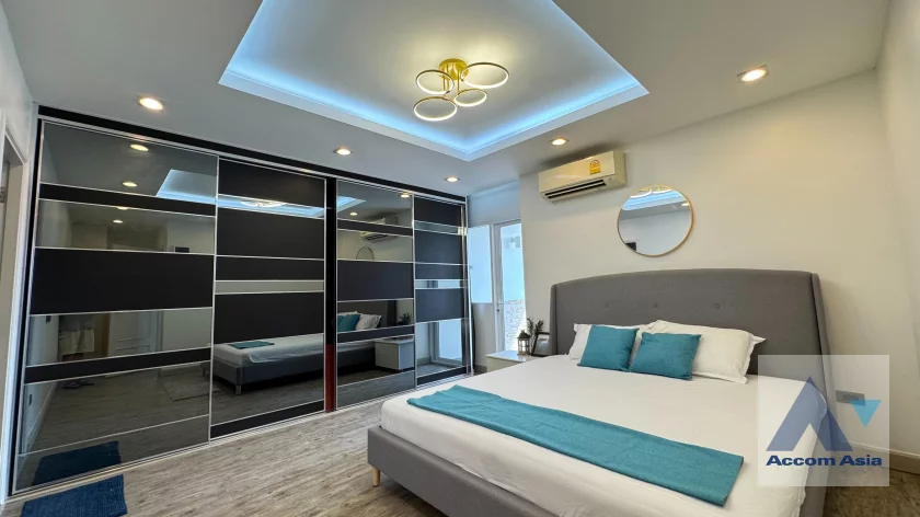13  3 br Condominium for rent and sale in Ratchadaphisek ,Bangkok  at Srivara Mansion  AA46705
