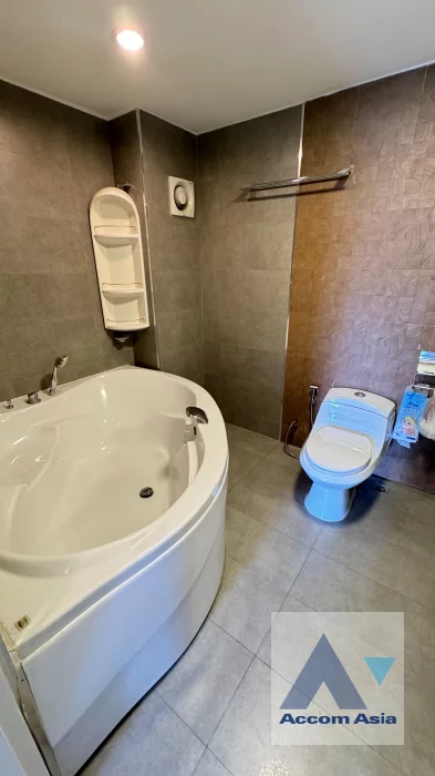 19  3 br Condominium for rent and sale in Ratchadaphisek ,Bangkok  at Srivara Mansion  AA46705