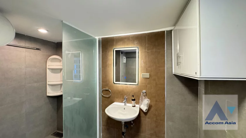 18  3 br Condominium for rent and sale in Ratchadaphisek ,Bangkok  at Srivara Mansion  AA46705