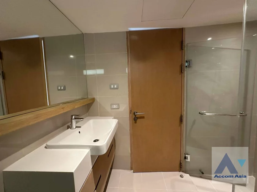 38  3 br Apartment for rent and sale in Sukhumvit ,Bangkok BTS Phrom Phong at Modern Living Style AA46717