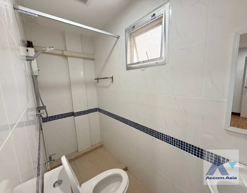 23  6 br House For Rent in Sukhumvit ,Bangkok BTS Ekkamai AA46719