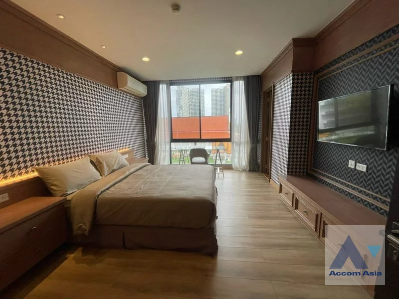 5  4 br Condominium for rent and sale in Sukhumvit ,Bangkok BTS On Nut at Park Court Sukhumvit 77 AA46728