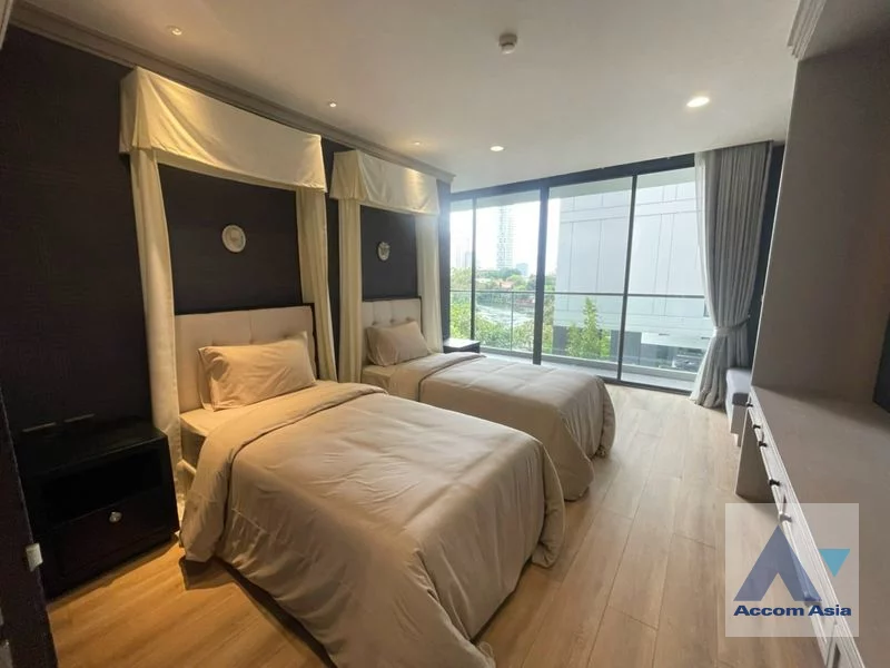 6  4 br Condominium for rent and sale in Sukhumvit ,Bangkok BTS On Nut at Park Court Sukhumvit 77 AA46728