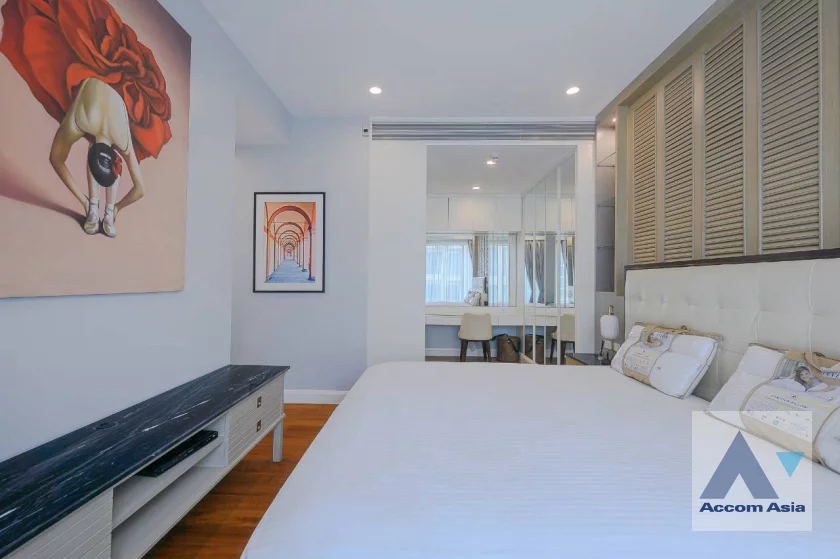 11  2 br Condominium For Rent in Ploenchit ,Bangkok BTS Chitlom at Q Langsuan  AA46729