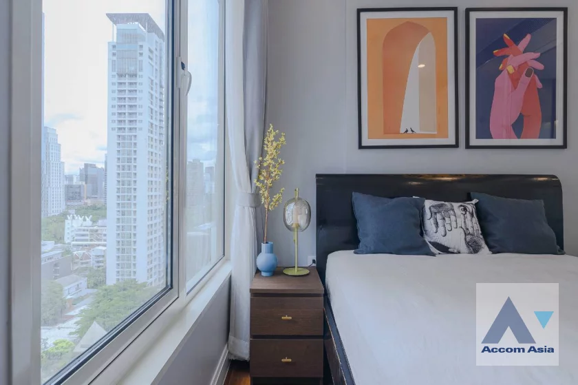 16  2 br Condominium For Rent in Ploenchit ,Bangkok BTS Chitlom at Q Langsuan  AA46729