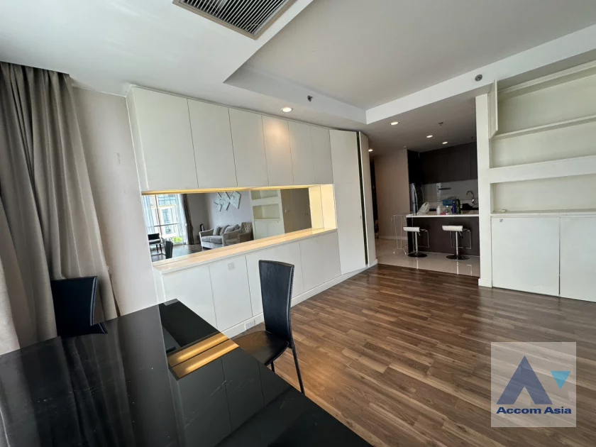 5  2 br Condominium For Rent in Ploenchit ,Bangkok BTS Ratchadamri at The Rajdamri AA46734