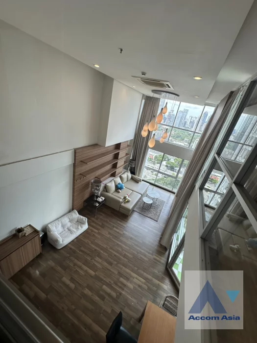  1  2 br Condominium For Rent in Ploenchit ,Bangkok BTS Ratchadamri at The Rajdamri AA46735