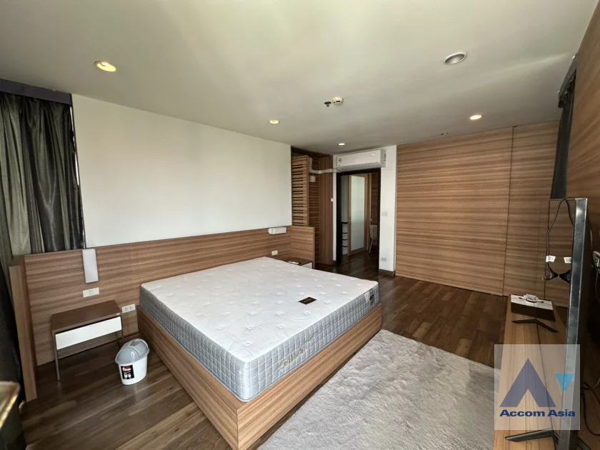 9  2 br Condominium For Rent in Ploenchit ,Bangkok BTS Ratchadamri at The Rajdamri AA46735