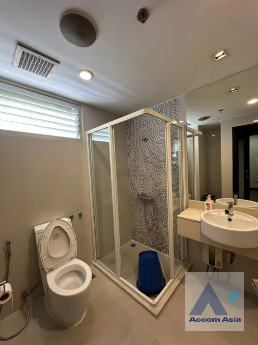 14  2 br Condominium For Rent in Ploenchit ,Bangkok BTS Ratchadamri at The Rajdamri AA46735