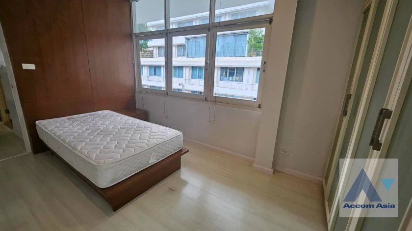 15  2 br Apartment for rent and sale in Silom ,Bangkok MRT Lumphini - BTS Sala Daeng at Boutique Style Building AA46739