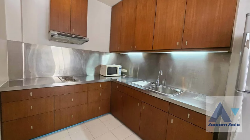7  2 br Apartment for rent and sale in Silom ,Bangkok MRT Lumphini - BTS Sala Daeng at Boutique Style Building AA46739