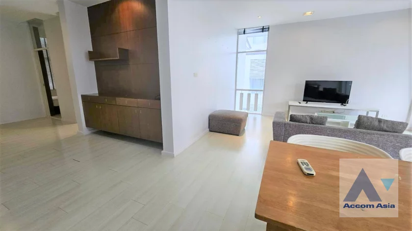 6  2 br Apartment for rent and sale in Silom ,Bangkok MRT Lumphini - BTS Sala Daeng at Boutique Style Building AA46739