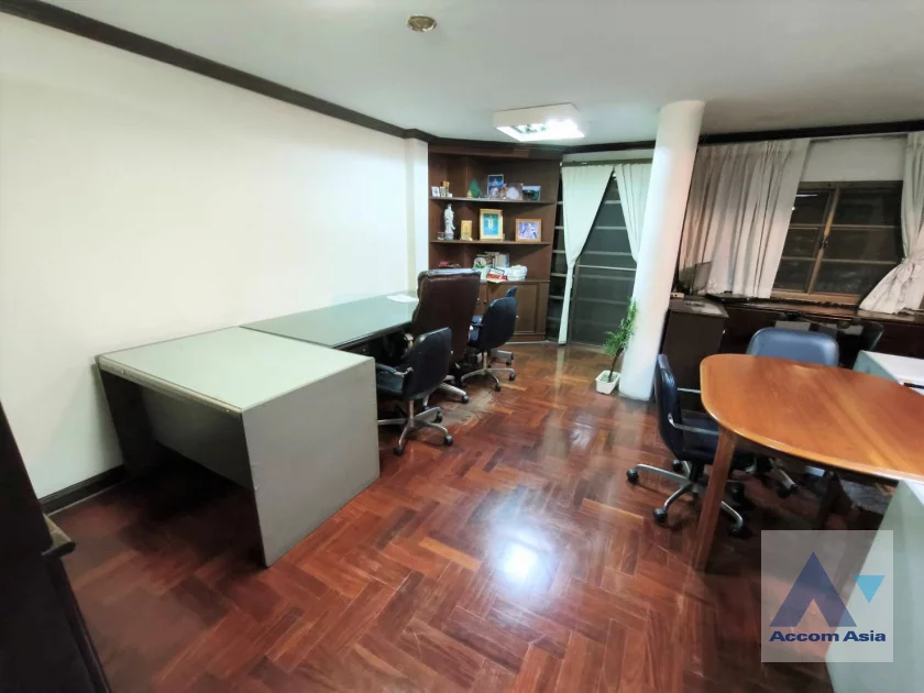5  4 br Townhouse for rent and sale in Rama 3 ,Bangkok  at Sri Krung Village Rama 3 AA46742