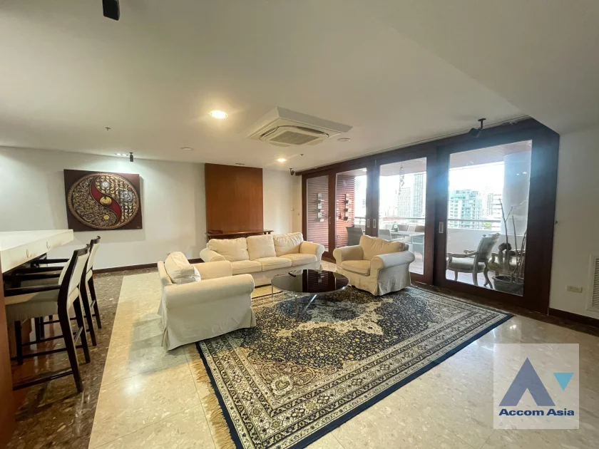  Kallista Mansion Condominium  3 Bedroom for Rent BTS Nana in Sukhumvit Bangkok