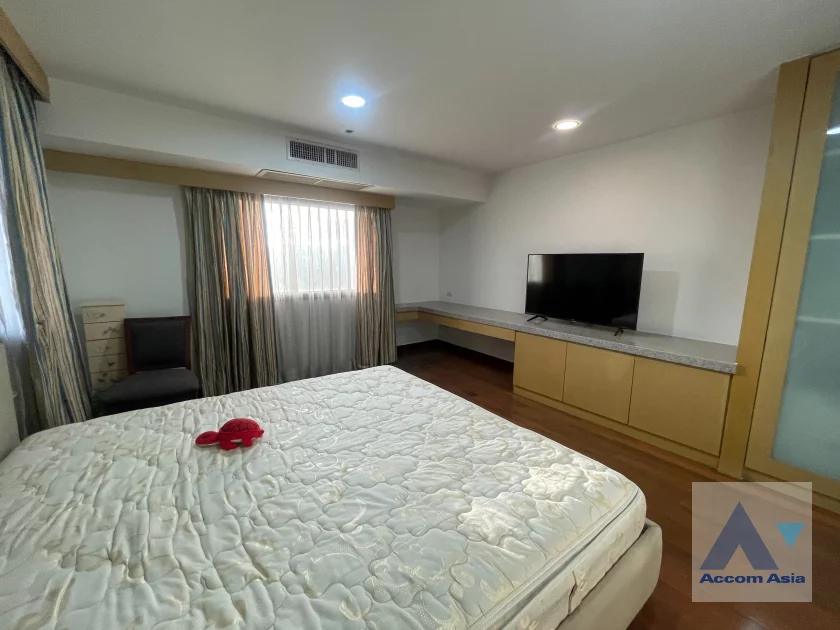 12  3 br Condominium For Rent in Sukhumvit ,Bangkok BTS Nana at Kallista Mansion AA46754