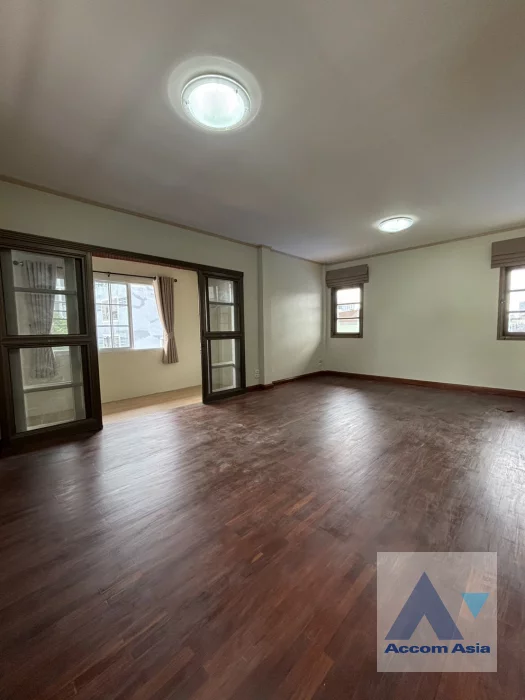 12  5 br House for rent and sale in Sukhumvit ,Bangkok BTS Punnawithi AA46755