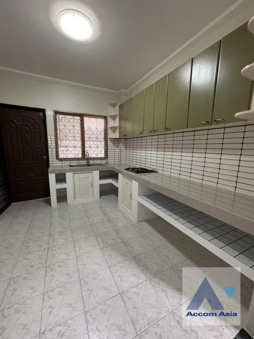 5  5 br House for rent and sale in Sukhumvit ,Bangkok BTS Punnawithi AA46755