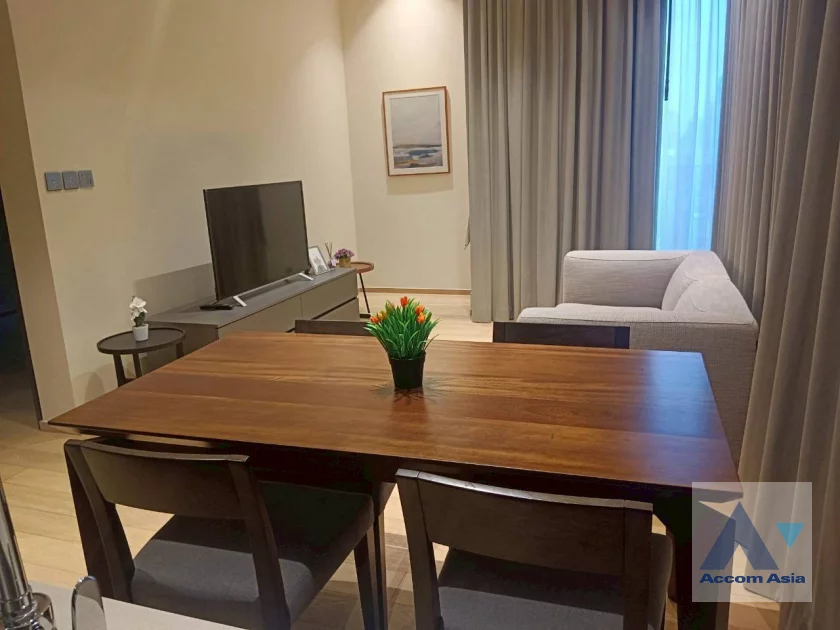  1  2 br Condominium For Rent in Ploenchit ,Bangkok BTS Chitlom at 28 Chidlom AA46760