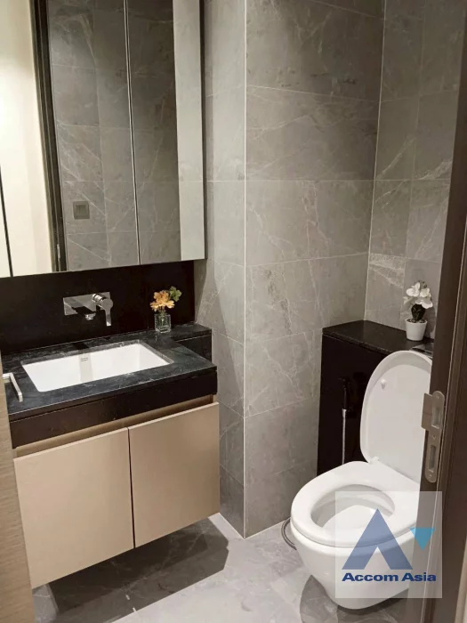 8  2 br Condominium For Rent in Ploenchit ,Bangkok BTS Chitlom at 28 Chidlom AA46760