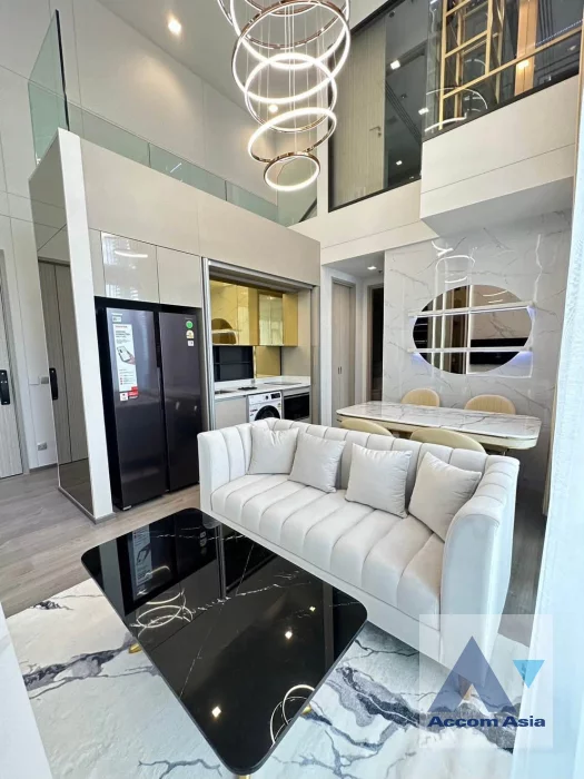 unit 2 Bedrooms  Condominium For Sale in Dusit, Bangkok  near BTS Ratchathewi (AA46762)