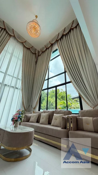 unitPrivate Swimming Pool |  5 Bedrooms  House For Rent & Sale in Latkrabang, Bangkok  (AA46763)