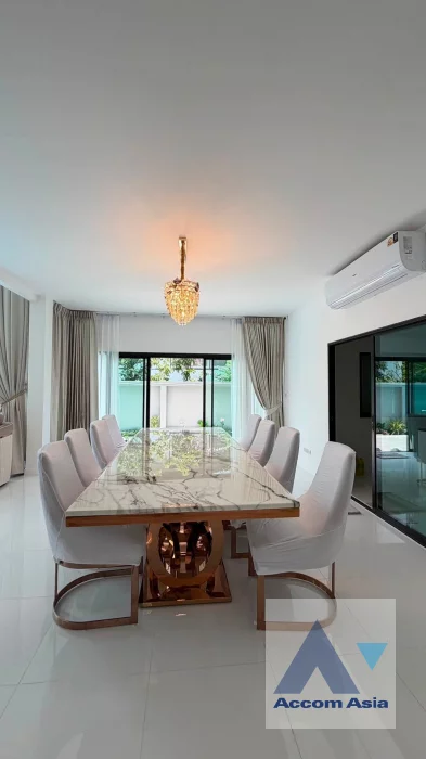 6  5 br House for rent and sale in Latkrabang ,Bangkok  AA46763