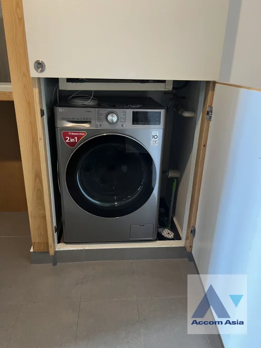 6  2 br Condominium for rent and sale in Ploenchit ,Bangkok BTS Ploenchit at Noble Ploenchit AA46770