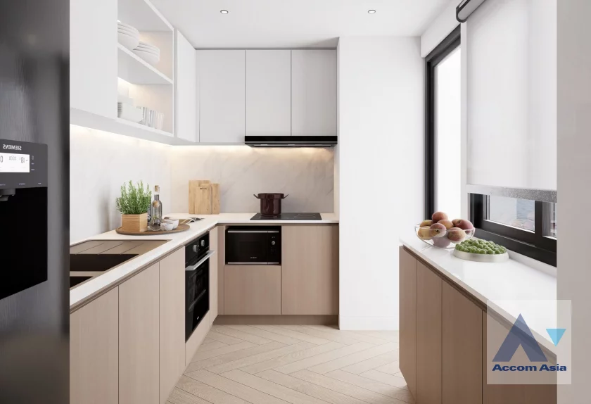5  3 br Condominium For Sale in Sukhumvit ,Bangkok BTS Nana at The Heritage AA46771