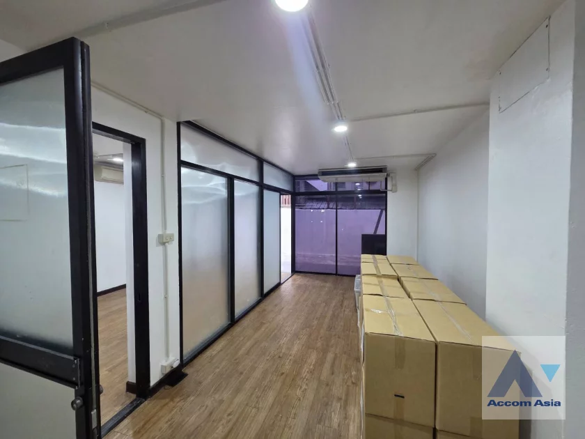 13  4 br House for rent and sale in Sukhumvit ,Bangkok BTS Phrom Phong AA46783