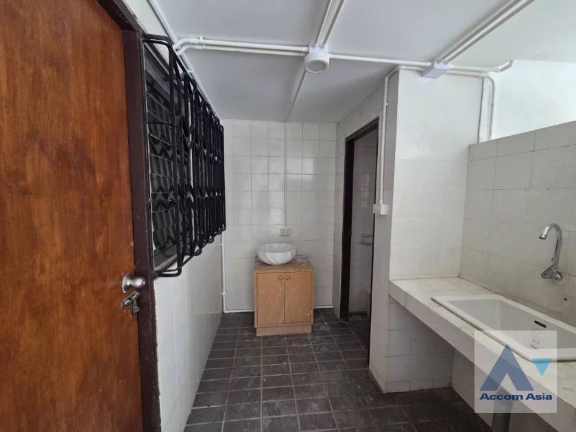 16  4 br House for rent and sale in Sukhumvit ,Bangkok BTS Phrom Phong AA46783