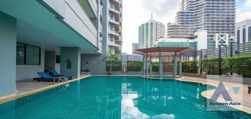  Charming view of Sukhumvit Apartment  3 Bedroom for Sale & Rent BTS Nana in Sukhumvit Bangkok