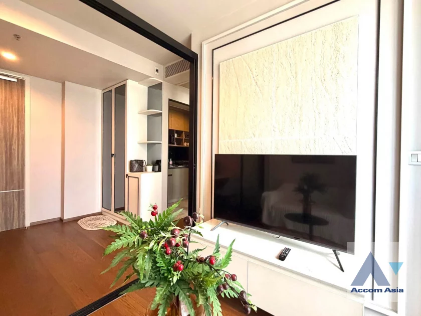unit 1 Bedroom  Condominium For Rent & Sale in Sukhumvit, Bangkok  near BTS Thong Lo (AA46789)