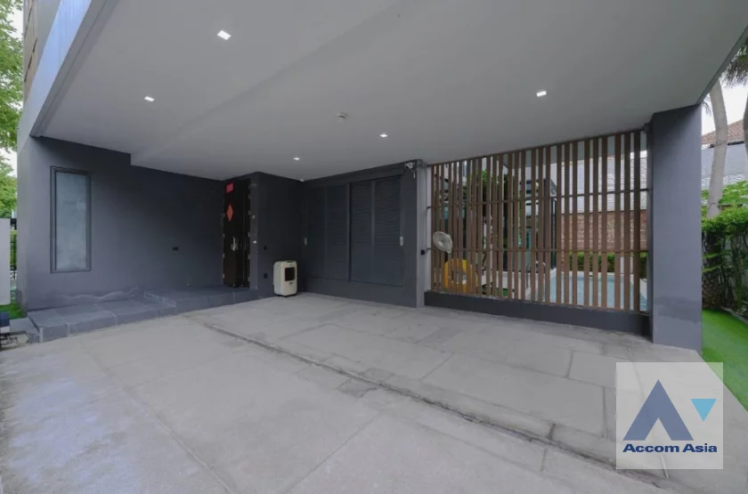 7  4 br House For Sale in Lat Phrao ,Bangkok  at The Gentry Ekamai - Ladprao AA46794