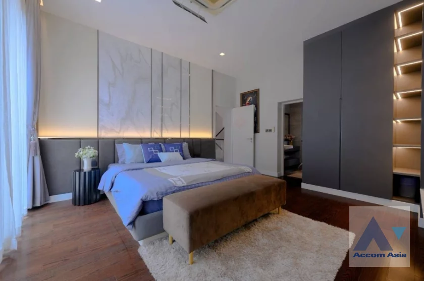 33  4 br House For Sale in Lat Phrao ,Bangkok  at The Gentry Ekamai - Ladprao AA46794